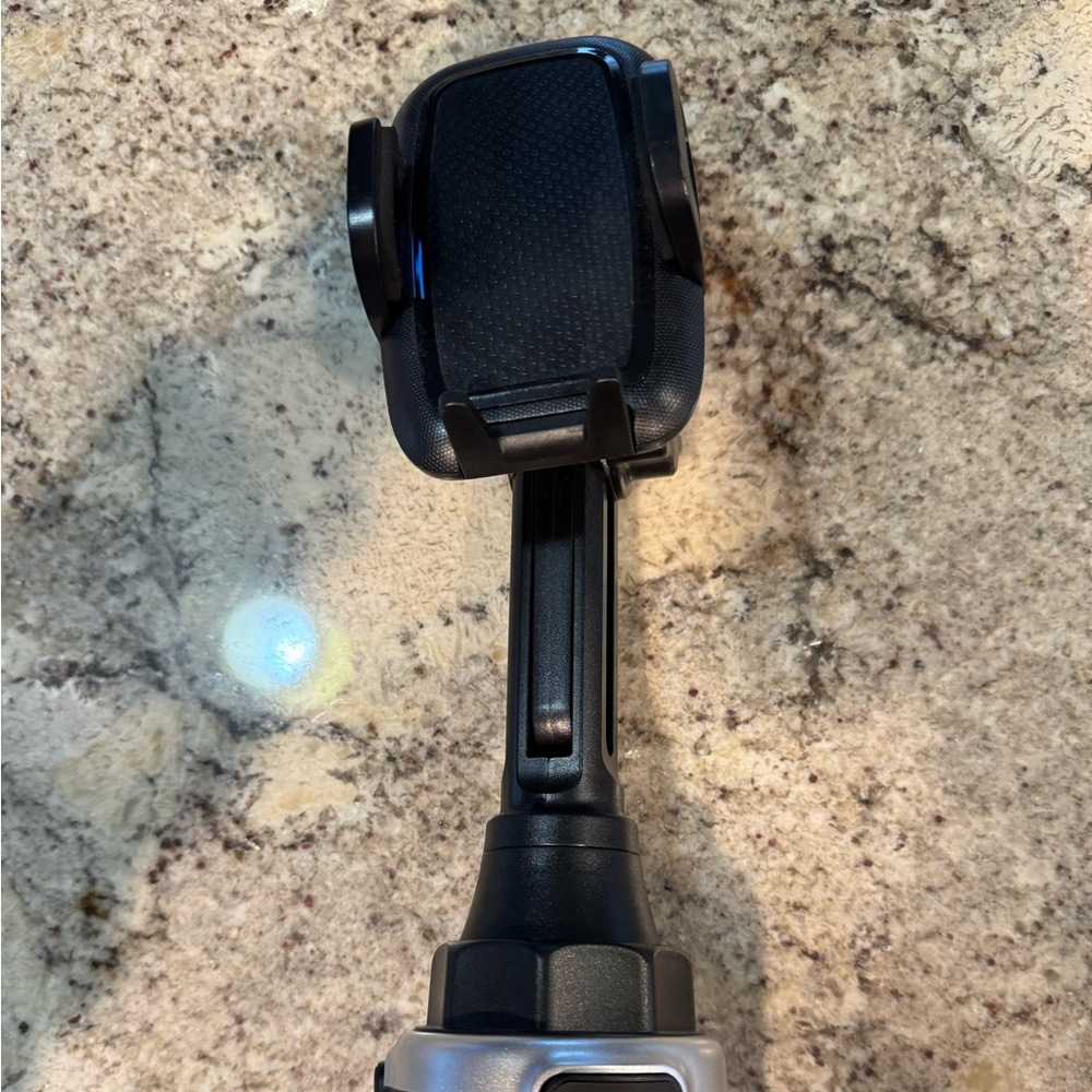 FEGO Adjustable Phone Holder for Car